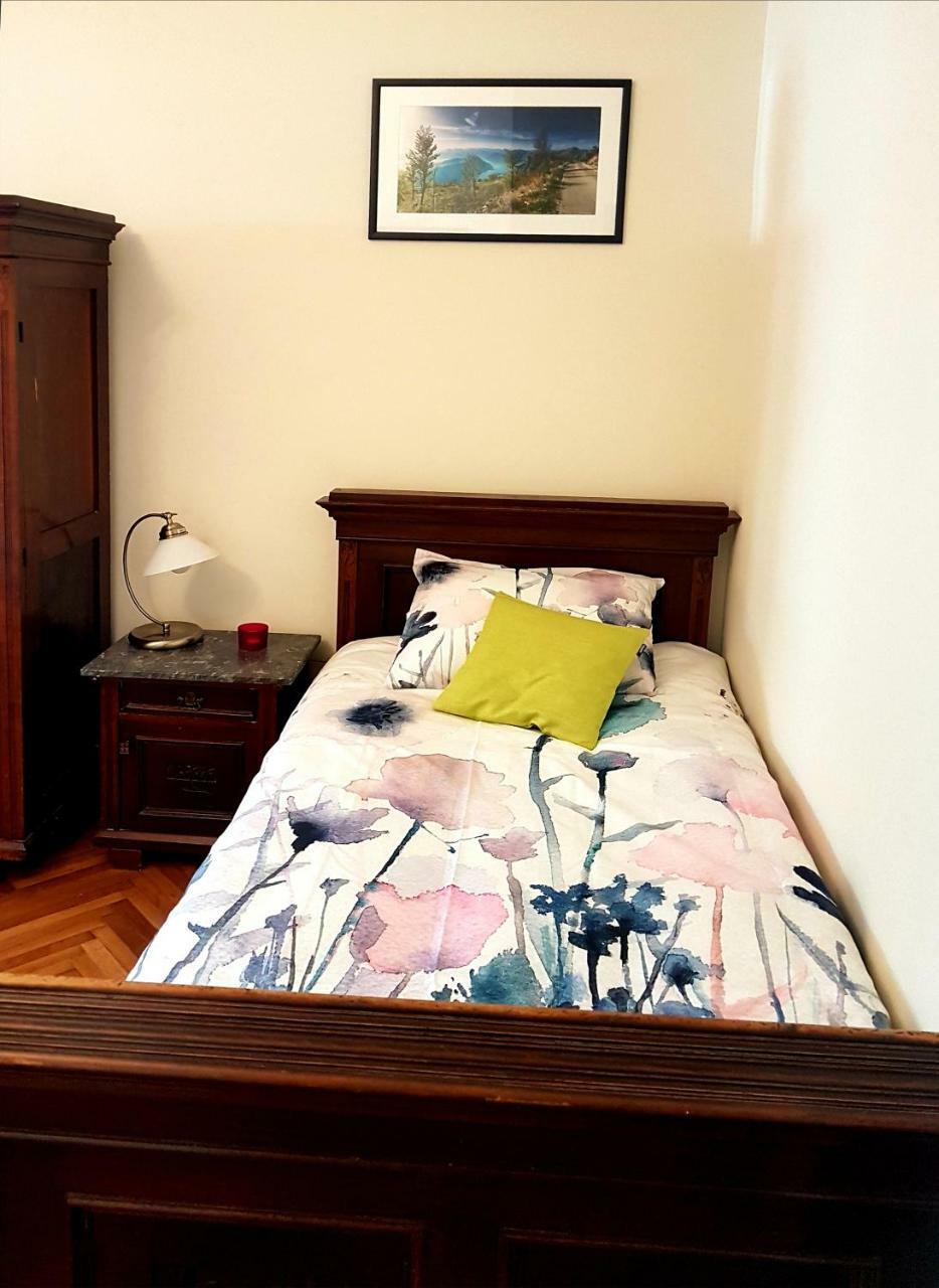 Apartman Natalia Tivat Eksteriør bilde