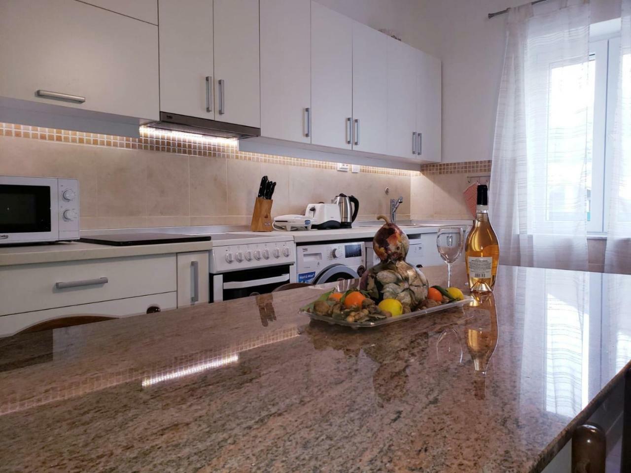 Apartman Natalia Tivat Eksteriør bilde